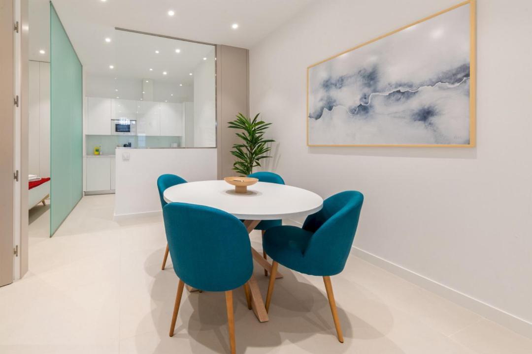 מדריד 2 Bedrooms 2 Bathrooms Furnished - Delicias - Modern- Mintystay מראה חיצוני תמונה
