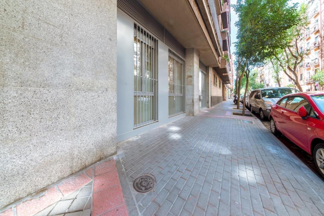 מדריד 2 Bedrooms 2 Bathrooms Furnished - Delicias - Modern- Mintystay מראה חיצוני תמונה